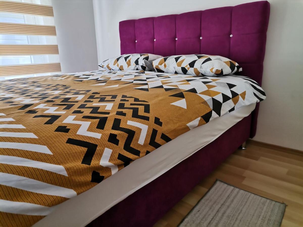 Centar Apartman Enmi 111 Banja Luka Exterior photo