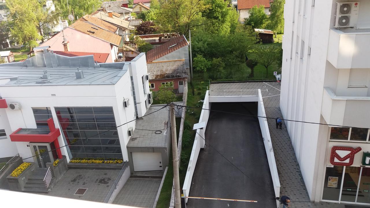 Centar Apartman Enmi 111 Banja Luka Exterior photo